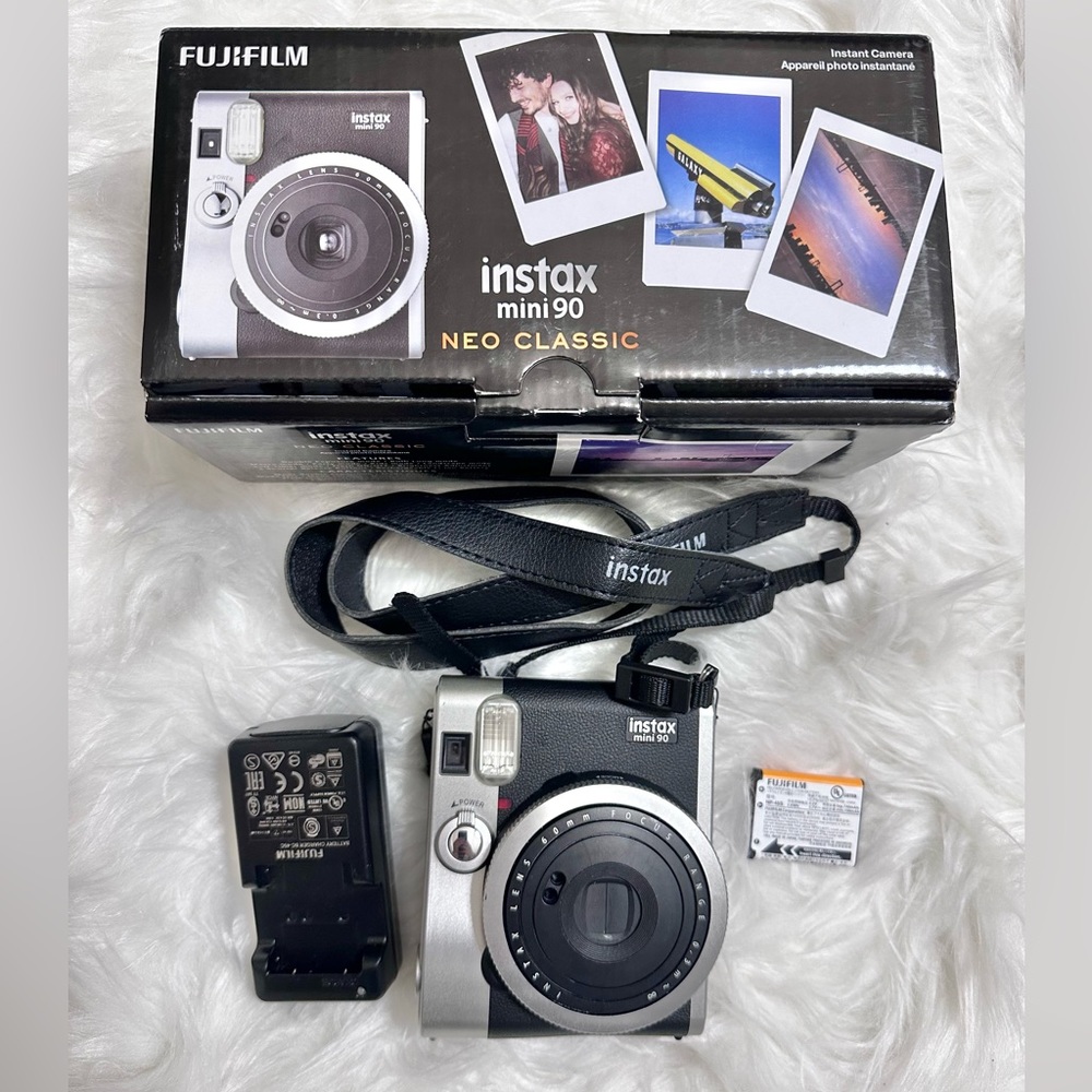 Fujifilm Instax Mini 90 Neo Classic Instant Film Camera ❌Price is firm❌